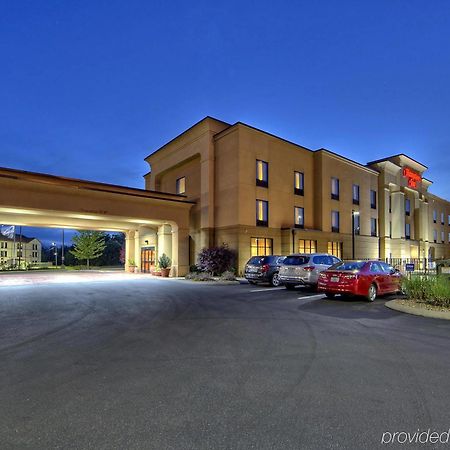 Hampton Inn Crossville Esterno foto