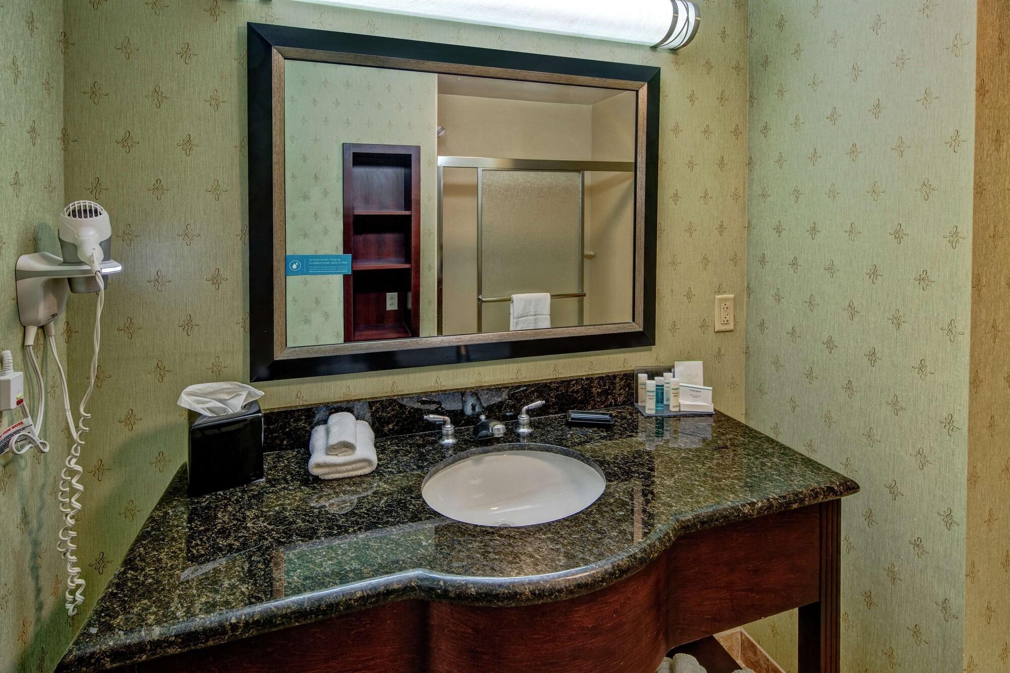 Hampton Inn Crossville Esterno foto