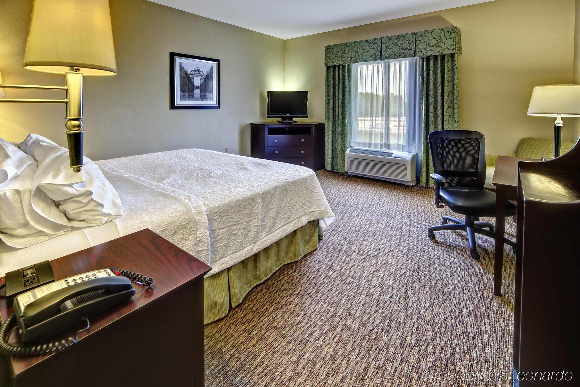 Hampton Inn Crossville Esterno foto